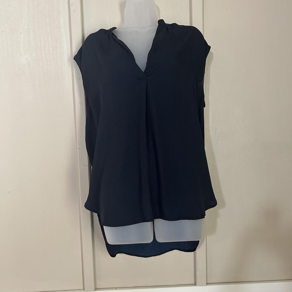 LOFT Blouse Womens Large Blue V Neck Sleeveless Pleated Tunic Hi Low Hem Top